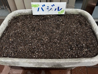 種をまいたよ1